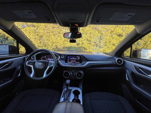 Used 2021 Chevrolet Blazer LT image 31