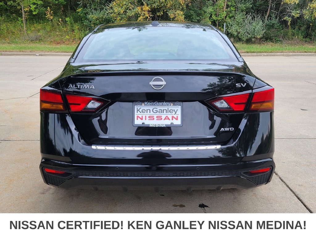 Certified 2023 Nissan Altima 2.5 SV AWD/4WD image 4
