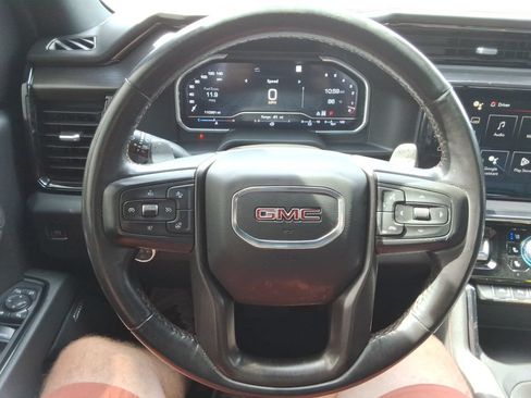Certified 2022 GMC Sierra 1500 AT4 w/ AT4 Premium Package AWD/4WD image 13