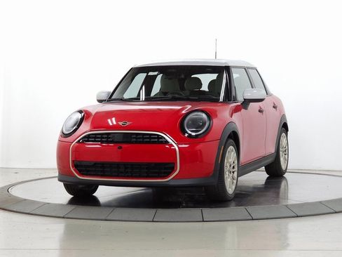 New 2026 MINI Cooper 4-Door Hardtop image 3