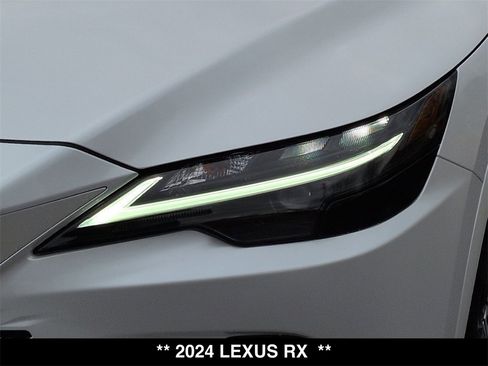 Used 2024 Lexus RX 350 Premium w/ Convenience Package image 9