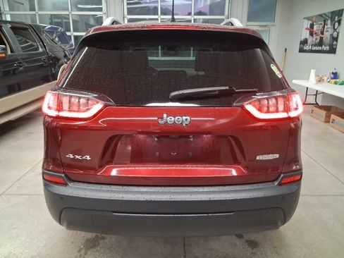 Used 2019 Jeep Cherokee Latitude Plus w/ Comfort/Convenience Group AWD/4WD image 7