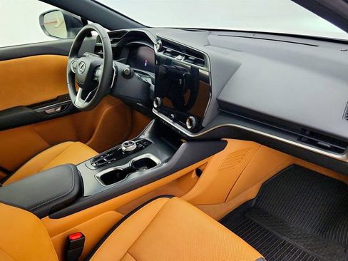 Used 2024 Lexus RZ 450e Premium w/ Technology Package AWD/4WD image 25
