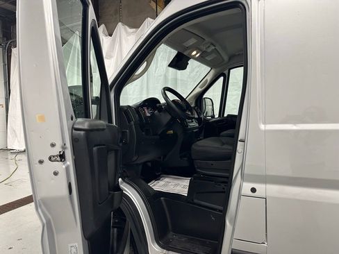 Used 2023 RAM ProMaster 3500 image 10