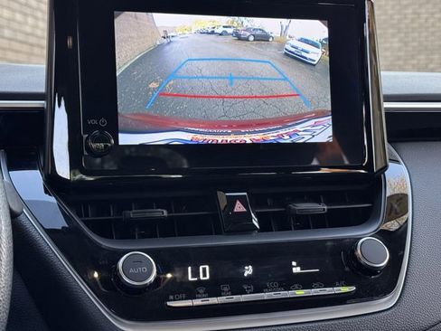 Used 2024 Toyota Corolla LE image 34