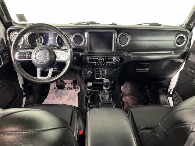 Used 2022 Jeep Wrangler Unlimited Sahara w/ Cold Weather Group AWD/4WD image 42