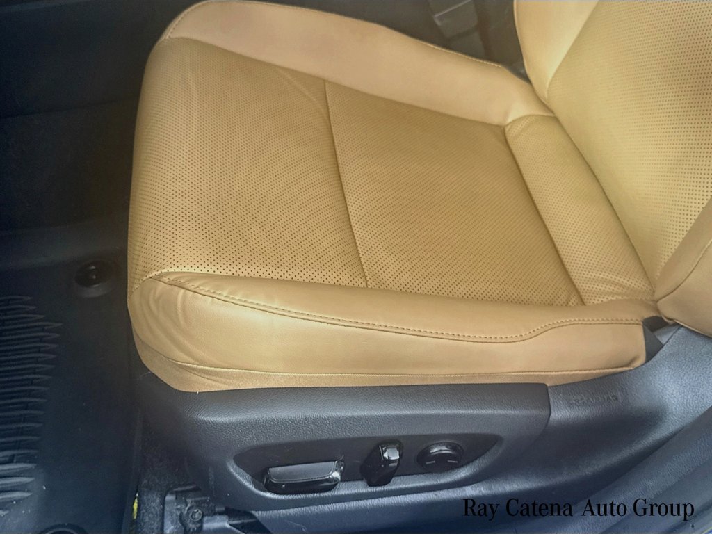 Certified 2025 Lexus UX 300h AWD w/ Accessory Package (Z2) image 19