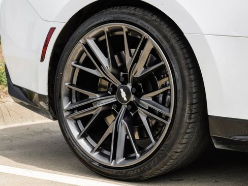 Used 2017 Chevrolet Camaro ZL1 RWD image 55