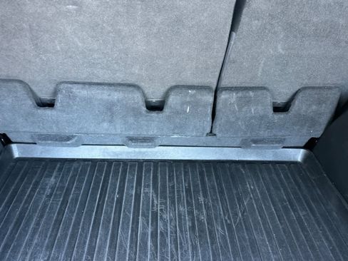 Used 2019 Ford Escape SE image 16