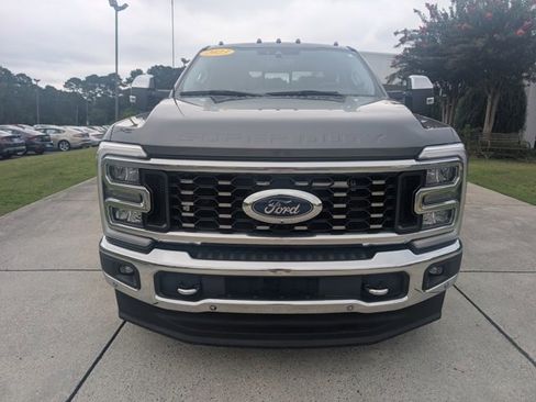 Used 2023 Ford F350 Lariat w/ Lariat Ultimate Package image 2