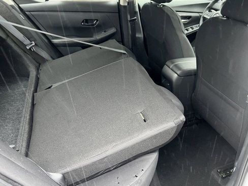 Used 2025 Nissan Sentra SV w/ All-Weather Package image 20