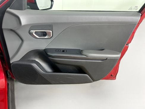 Used 2025 Kia K4 FWD image 30