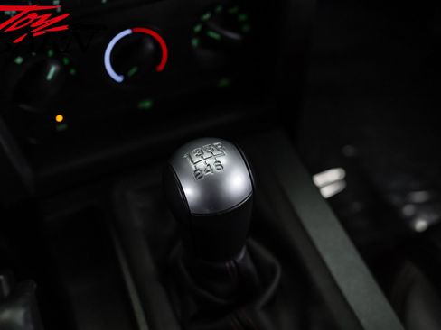 Used 2009 Ford Mustang Shelby GT500 RWD image 36