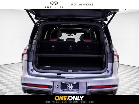 New 2026 INFINITI QX80 Autograph w/ Premium Cargo Package AWD/4WD image 34