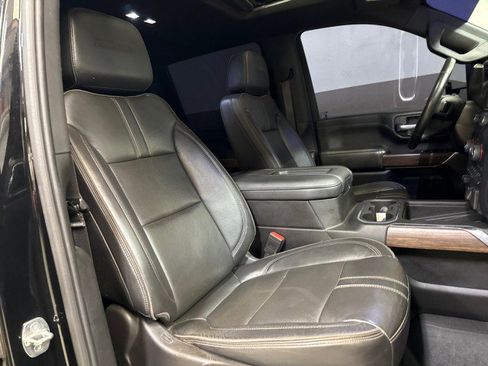 Used 2022 Chevrolet Silverado 3500 High Country w/ Z71 Off-Road Package image 59