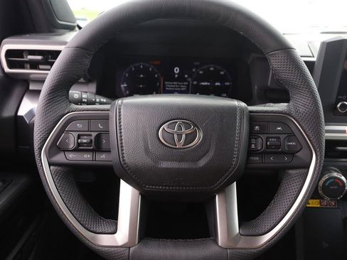 New 2026 Toyota Tacoma TRD Off-Road AWD/4WD image 10