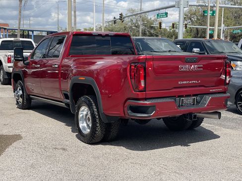 Used 2022 GMC Sierra 3500 Denali w/ Denali Ultimate Package image 21