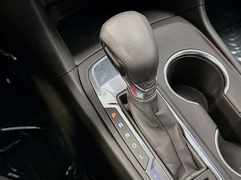 Used 2022 Chevrolet Equinox LT FWD image 18