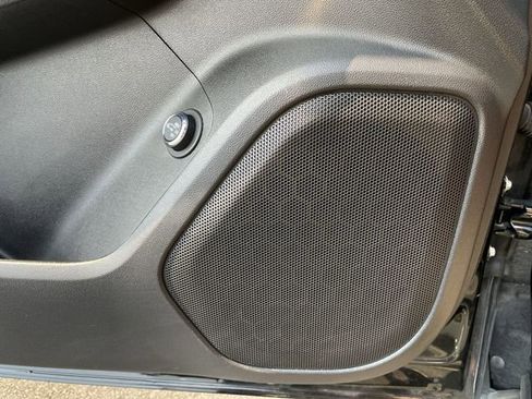 Used 2019 GMC Acadia SLE w/ Driver Alert Package I image 23