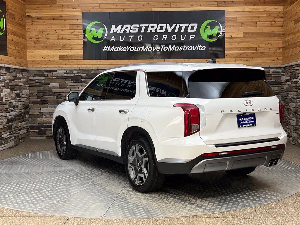 Used 2023 Hyundai Palisade SEL w/ Premium Package AWD/4WD image 12