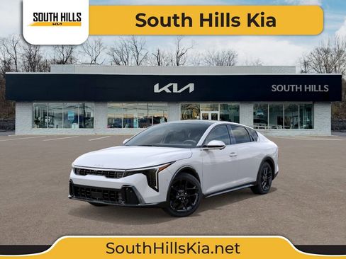 New 2025 Kia K4 GT-Line Turbo image 1