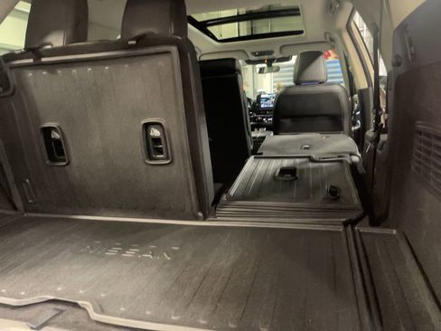 Used 2024 Nissan Pathfinder Platinum w/ Cargo Package image 33