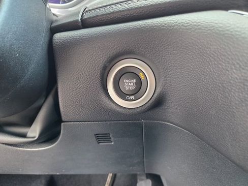 New 2026 Chrysler Pacifica Select image 25