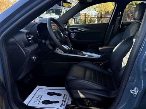 Used 2023 Dodge Hornet GT Plus image 10