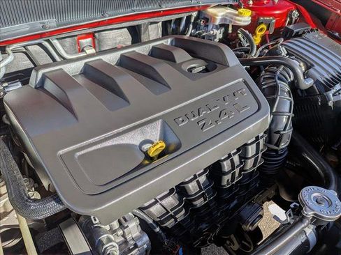 Used 2010 Dodge Avenger Express image 22