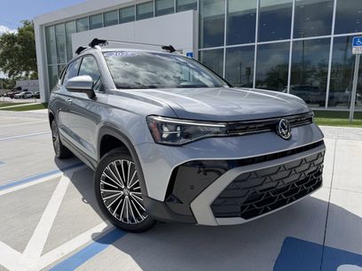 Used 2025 Volkswagen Taos SE