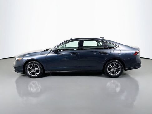Certified 2023 Honda Accord EX image 4