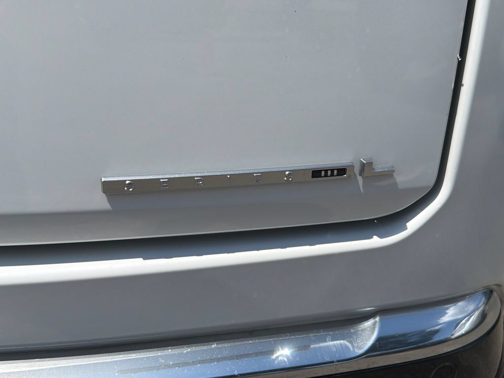 Used 2023 Jeep Wagoneer L Series III w/ Premium Group I RWD image 34