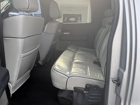 Used 2006 Lincoln Mark LT image 10