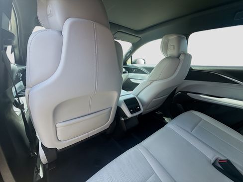 Used 2024 Cadillac Lyriq Sport RWD image 25