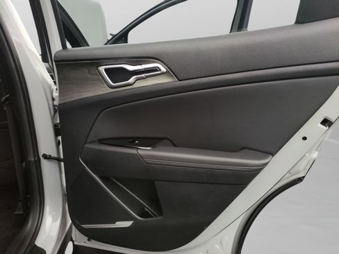 Used 2024 Kia Sportage X-Line w/ X-Line Premium Package image 25