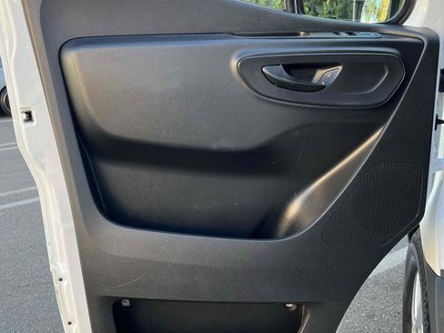 Used 2022 Mercedes-Benz Sprinter 1500 image 52