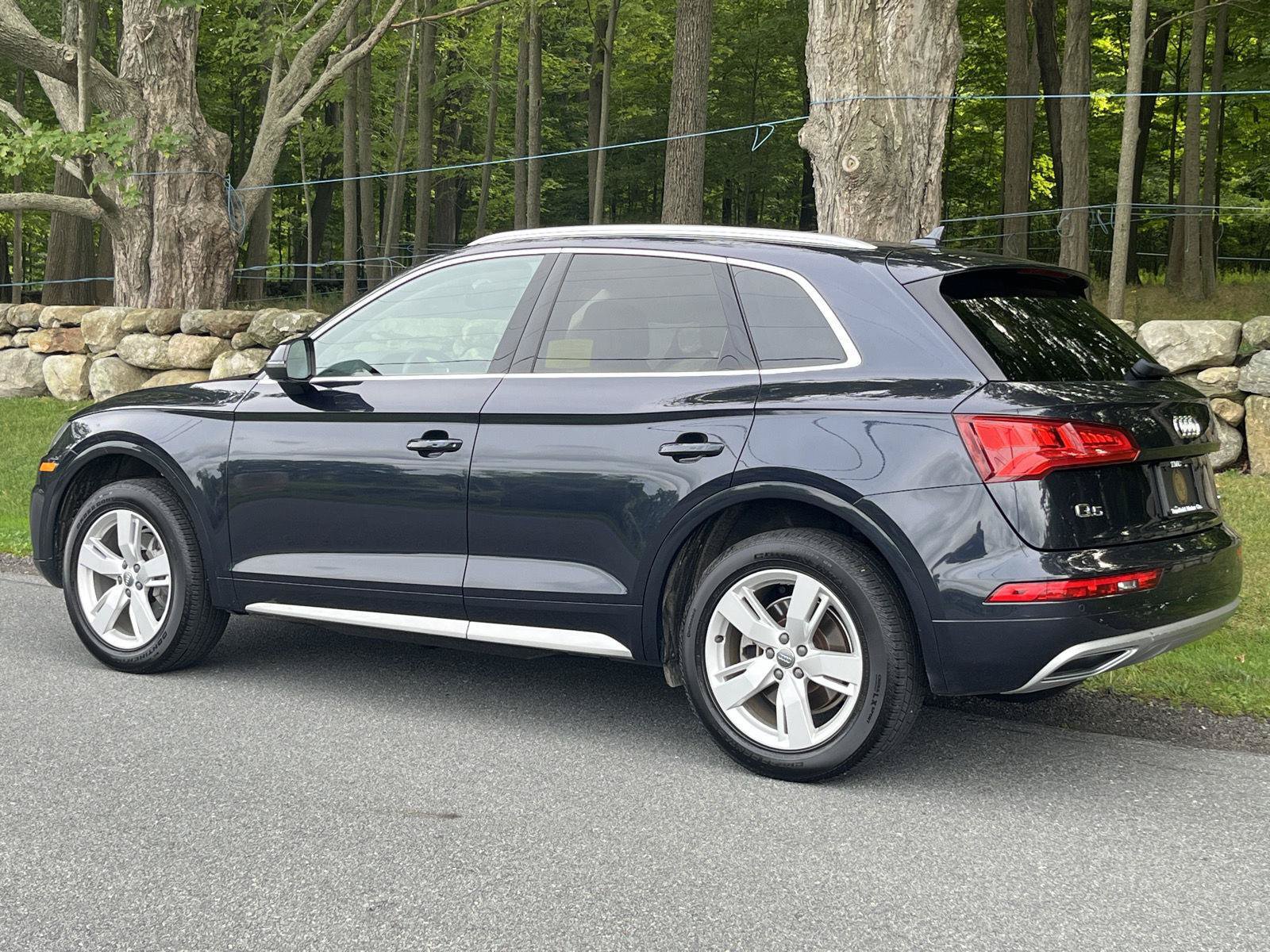 Used 2019 Audi Q5 2.0T Premium Plus w/ Premium Plus Package AWD/4WD image 22