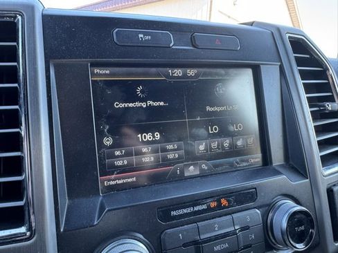 Used 2015 Ford F150 Platinum image 3