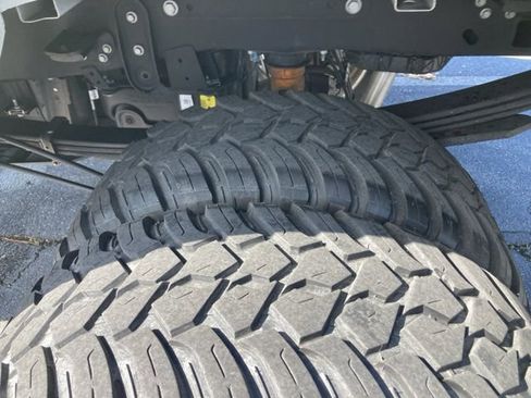 Used 2022 Ford F450 Limited w/ FX4 Off-Road Package image 14