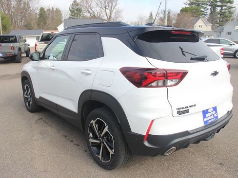 Used 2023 Chevrolet TrailBlazer RS w/ Convenience Package FWD image 5