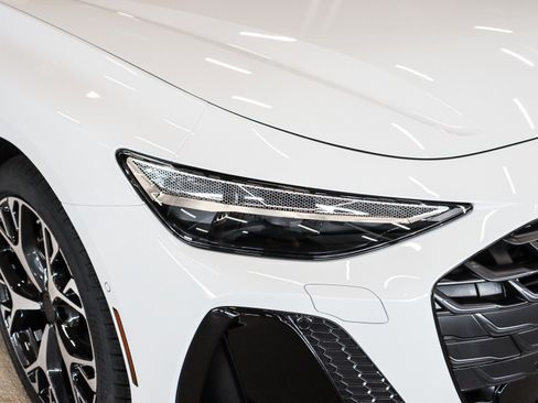 New 2026 Audi A6 Premium Plus image 28