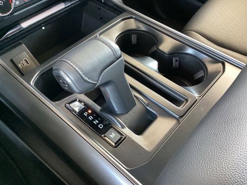 New 2025 Ford F150 Lariat w/ Equipment Group 501A Mid image 57