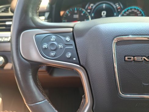 Used 2019 GMC Yukon Denali w/ Open Road Package AWD/4WD image 22