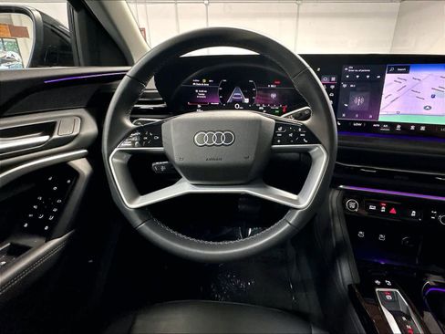 Used 2025 Audi Q5 Premium w/ Convenience Package AWD/4WD image 8