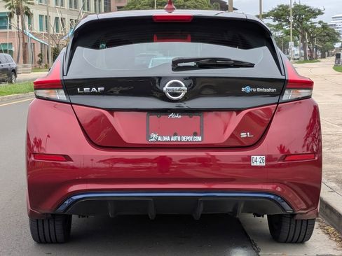 Used 2019 Nissan Leaf SL w/ SL Technology Package image 4