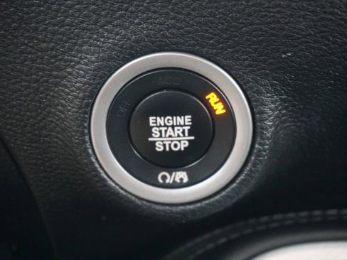 Used 2020 Dodge Challenger SXT w/ Blacktop Package image 28