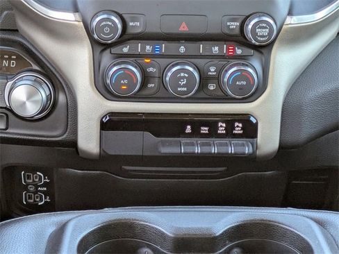 Used 2022 RAM 1500 Laramie image 19