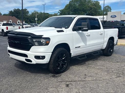 Used 2020 RAM 1500 Big Horn AWD/4WD image 3