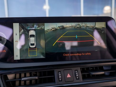 New 2025 Lexus ES 350 Ultra Luxury image 34