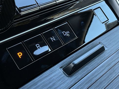 New 2026 Nissan Armada SV image 39